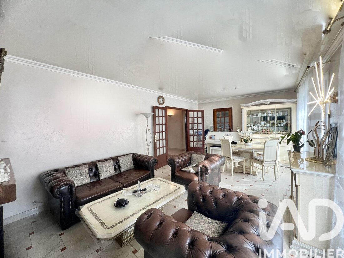 House in Les Rosiers, Sarcelles, France 2 - 17843275