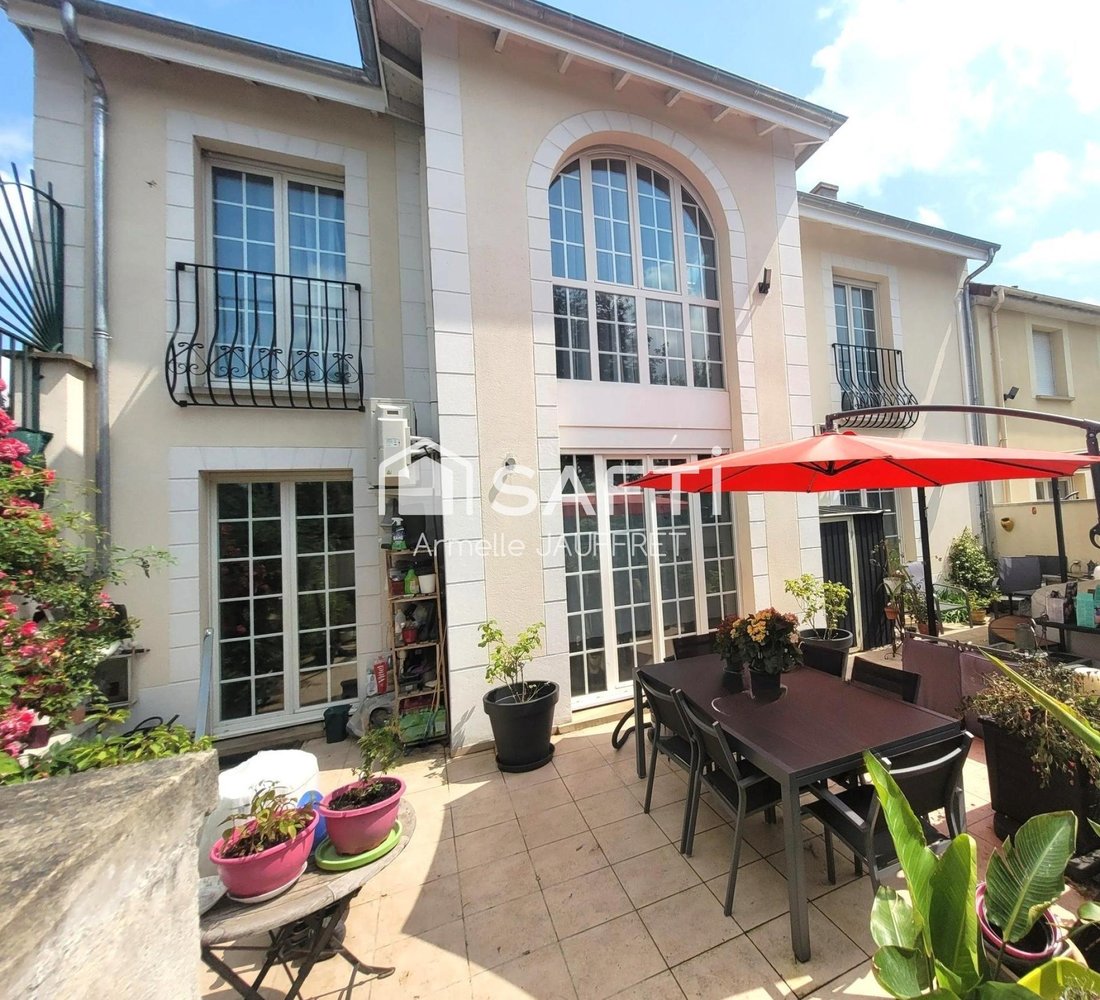 House in Centre Ville Sud, Montmagny, France 1 - 17843099