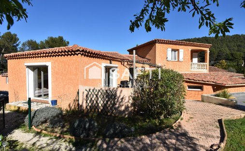 Casa en Ventabren, Provenza-Alpes-Costa Azul, Francia 1