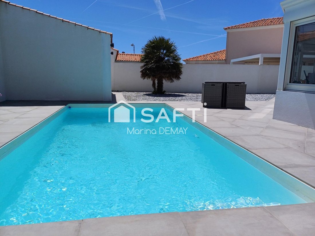 House in Bretignolles-sur-Mer, Pays de la Loire, France 2 - 17843123