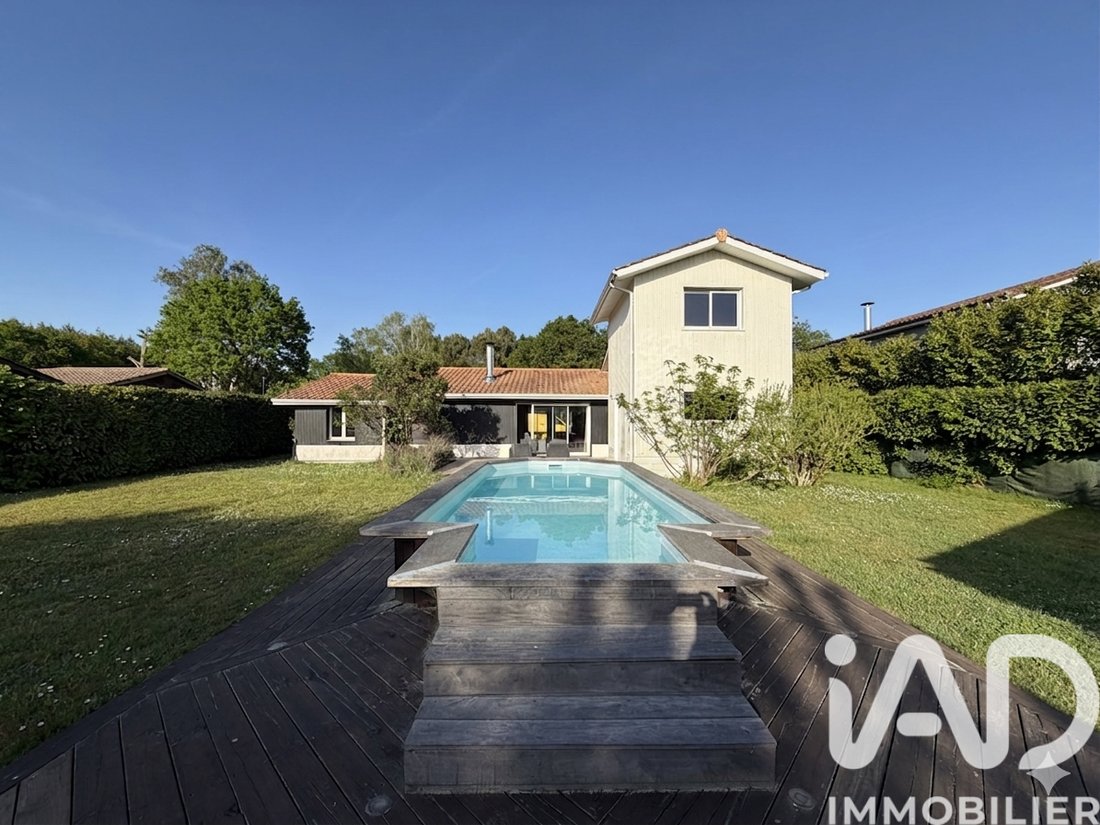 House in Biganos, Nouvelle-Aquitaine, France 1 - 17843401