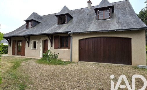 House in Bouchemaine, Pays de la Loire, France 1