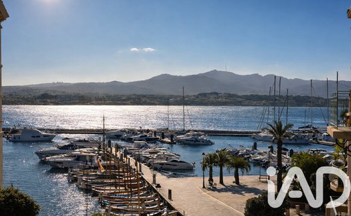 Apartment in Sanary-sur-Mer, Provence-Alpes-Côte d'Azur, France 1