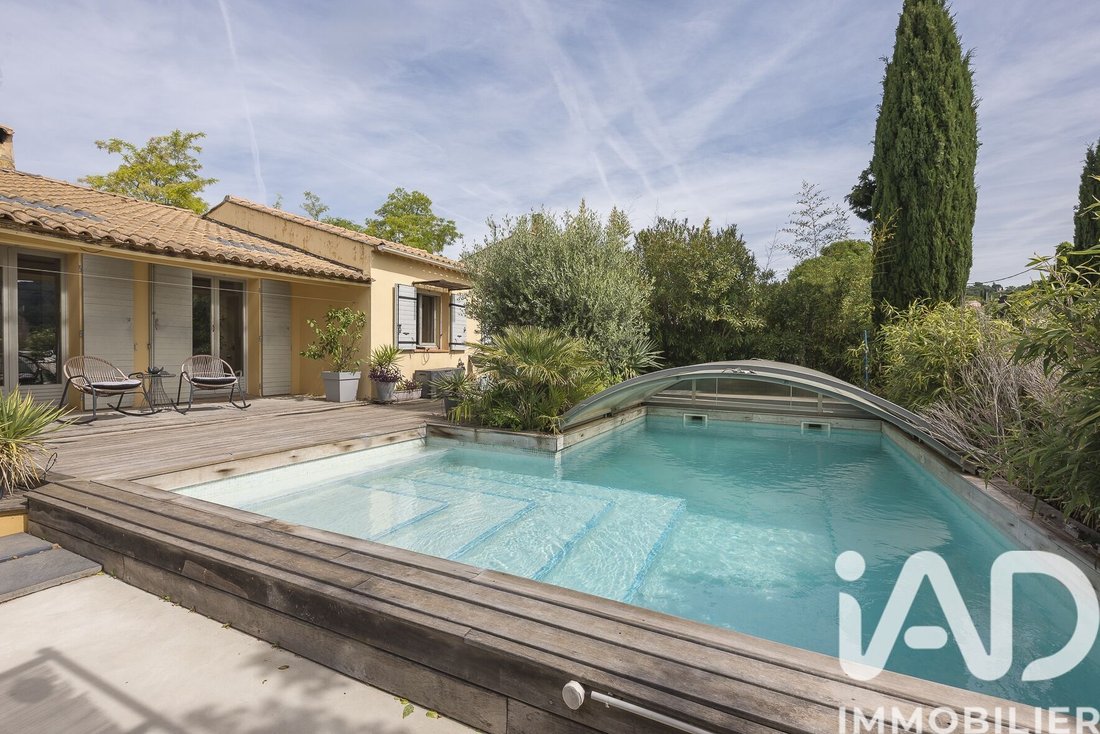 Maison à Éguilles, Provence-Alpes-Côte d'Azur, France 1 - 17843375