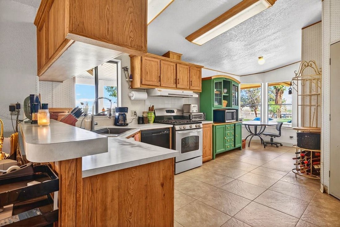 Farm Ranch in Desert Hot Springs, California, United States 4 - 17842878