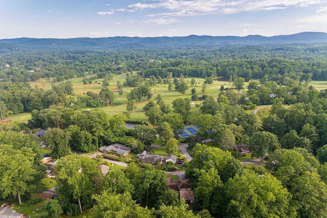 House in Laurel Park, North Carolina, United States 5 - 17842609