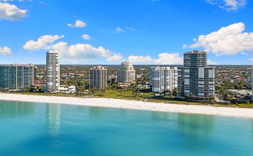 Condo in Naples, Florida, United States 1