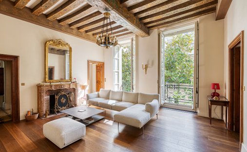 Apartment in Saint Germain des Prés, Paris 6e Arrondissement, Paris 1