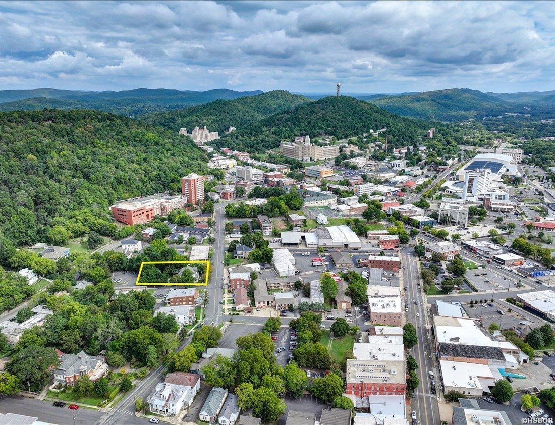 House in Hot Springs, Arkansas, United States 3 - 17842562
