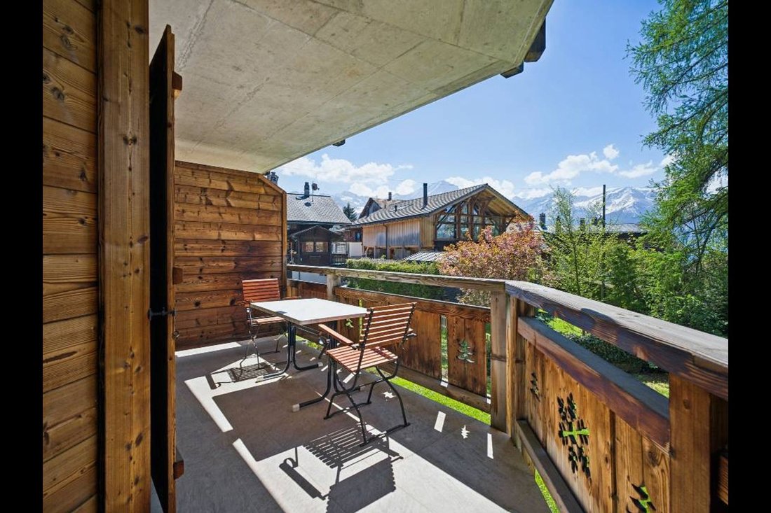 House in Ollon, Vaud, Switzerland 2 - 17842437