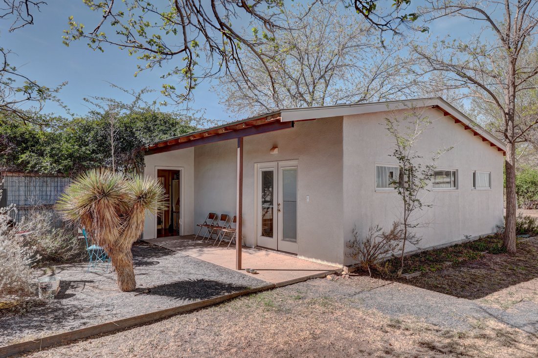 House in Marfa, Texas, United States 5 - 17842859
