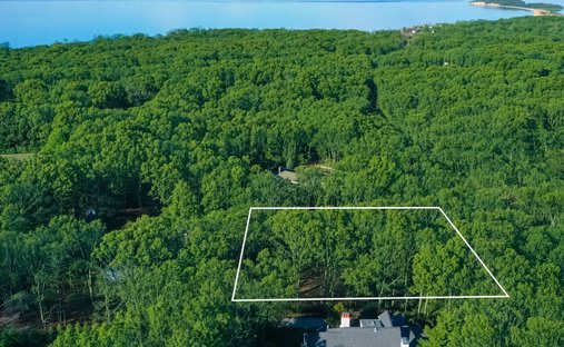 Land in Sag Harbor, New York, Vereinigte Staaten 1