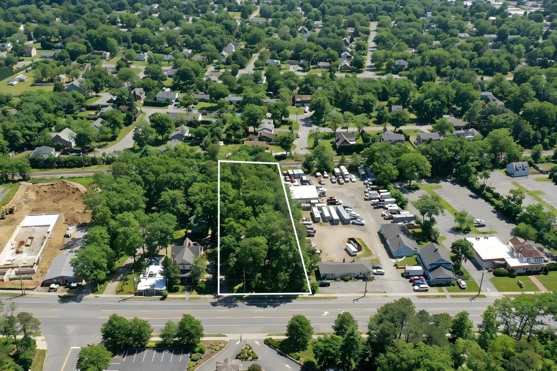 Land in Hampton Bays, New York, United States 1 - 17842835