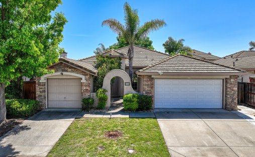Elk Grove, California, United States 1