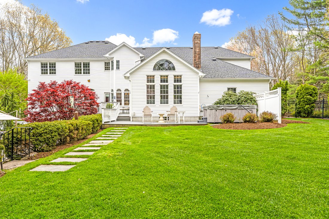 House in East Greenwich, Rhode Island, United States 4 - 17843331