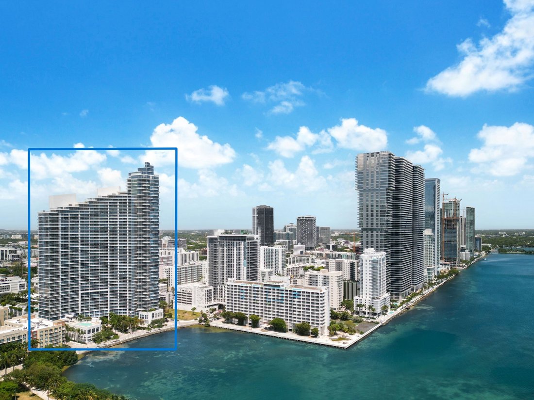 Condo in Miami, Florida, United States 5 - 17843209