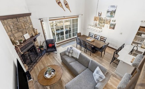 Condo in Mont-Tremblant, Quebec, Canada 1