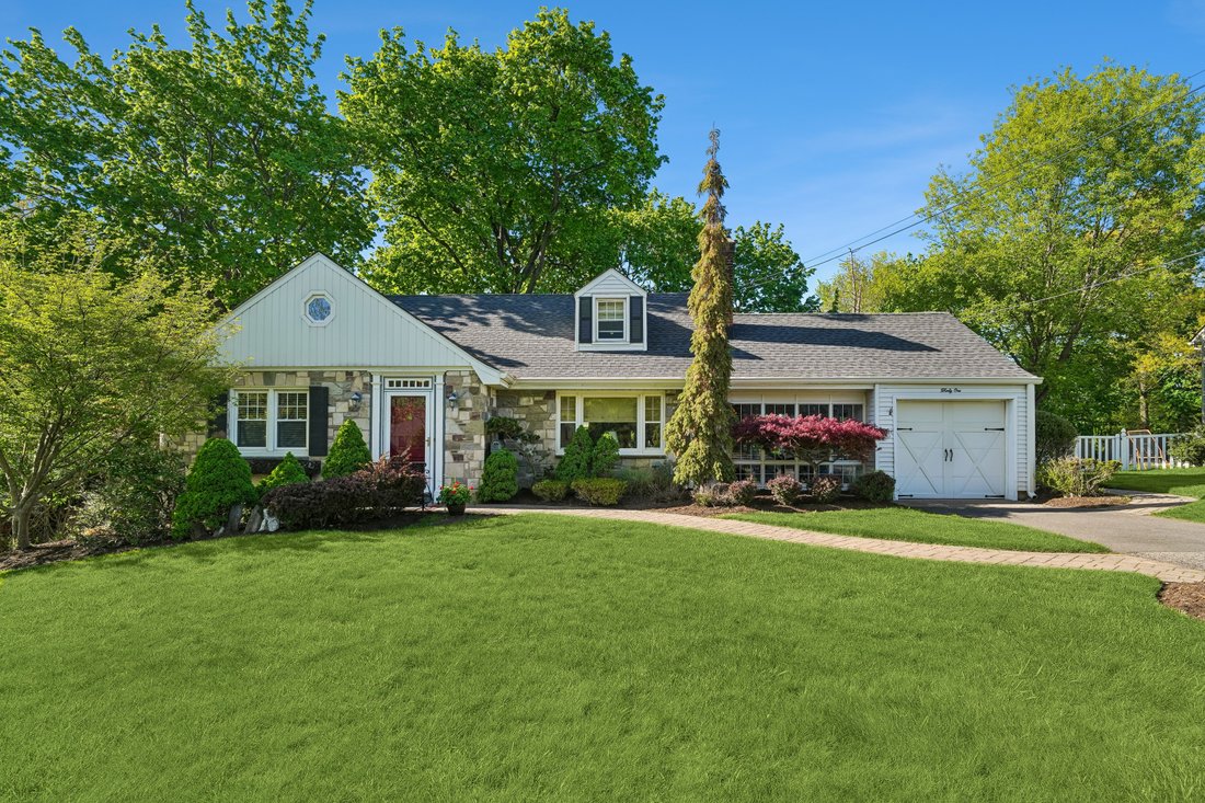 Little Falls, New Jersey, United States 1 - 17843231