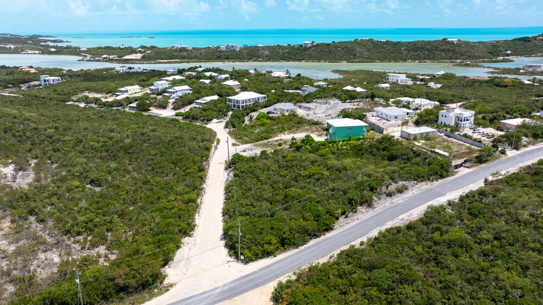 Land in Venetian Road Settlement, Caicos Islands, Turks and Caicos Islands 1 - 17843077
