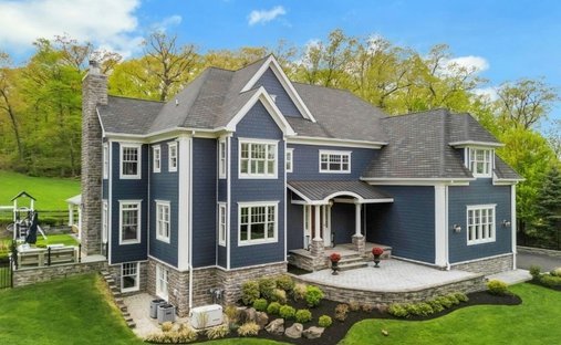 House in Watchung, New Jersey, United States 1