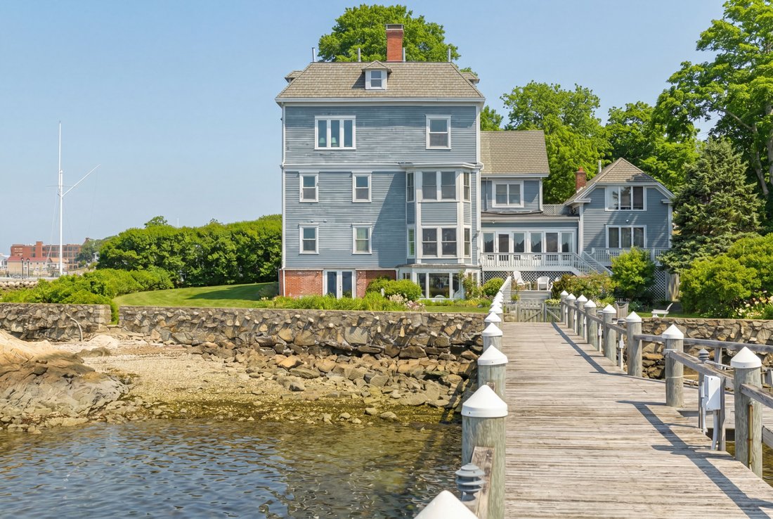 Condo in Bristol, Rhode Island, United States 2 - 17843329