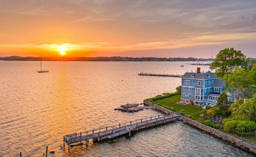 Condo in Bristol, Rhode Island, United States 1