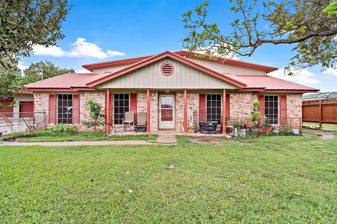 Farm Ranch in Houston, Texas, United States 1 - 17843169