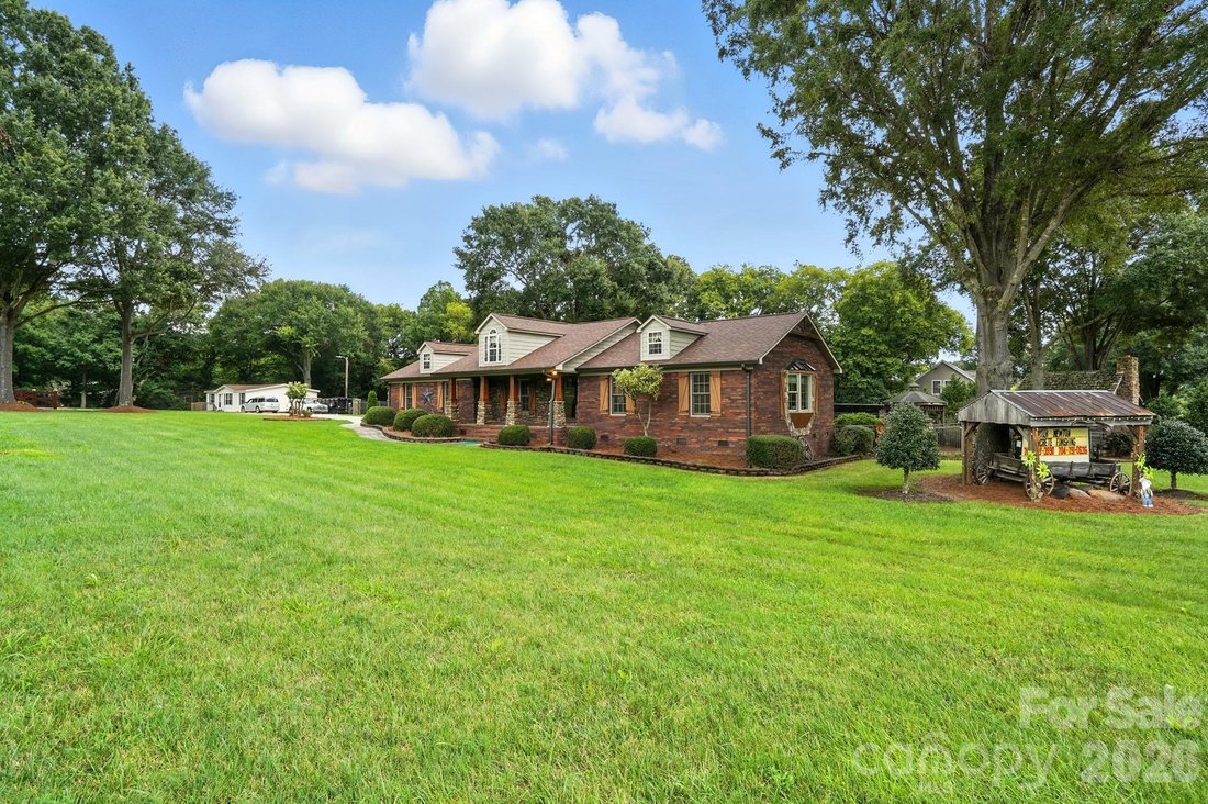 House in Concord, North Carolina, United States 3 - 16062046