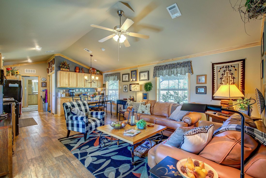 Farm Ranch in Yantis, Texas, United States 5 - 17842983