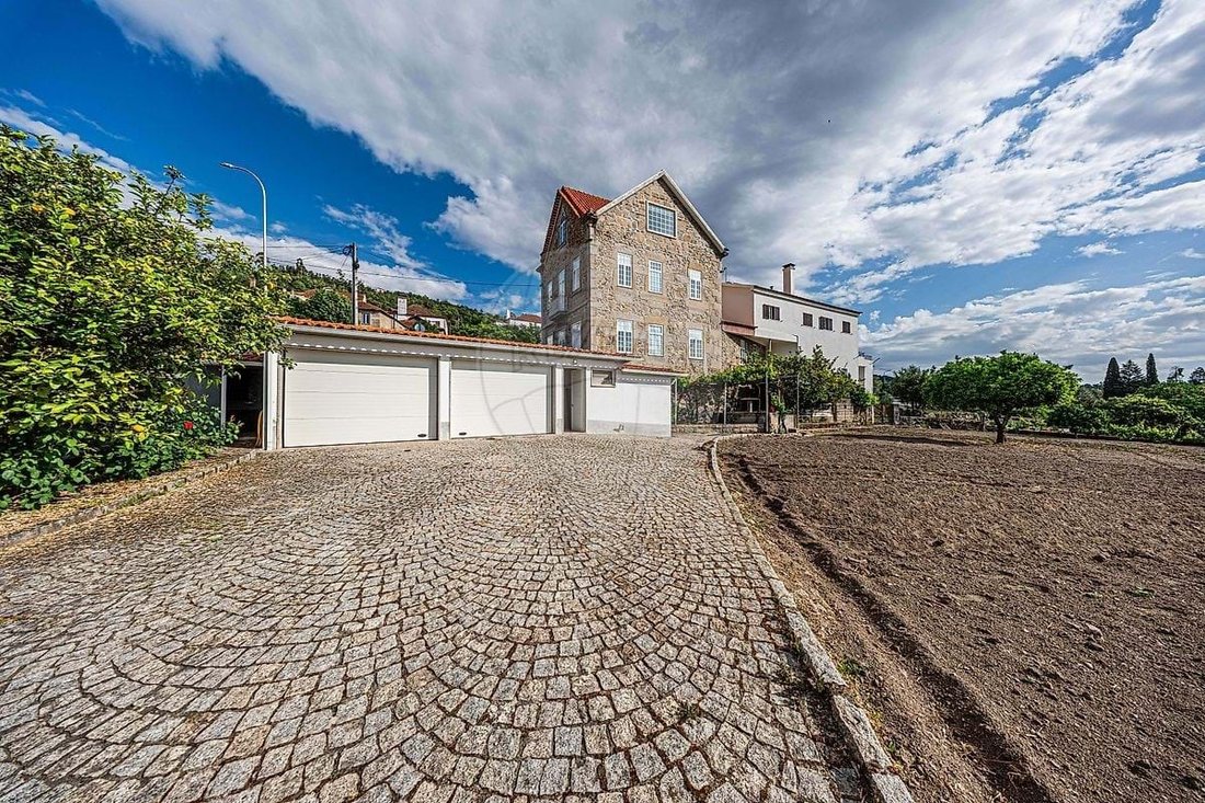 Villa in Fornos de Algodres, Guarda District, Portugal 4 - 17804396
