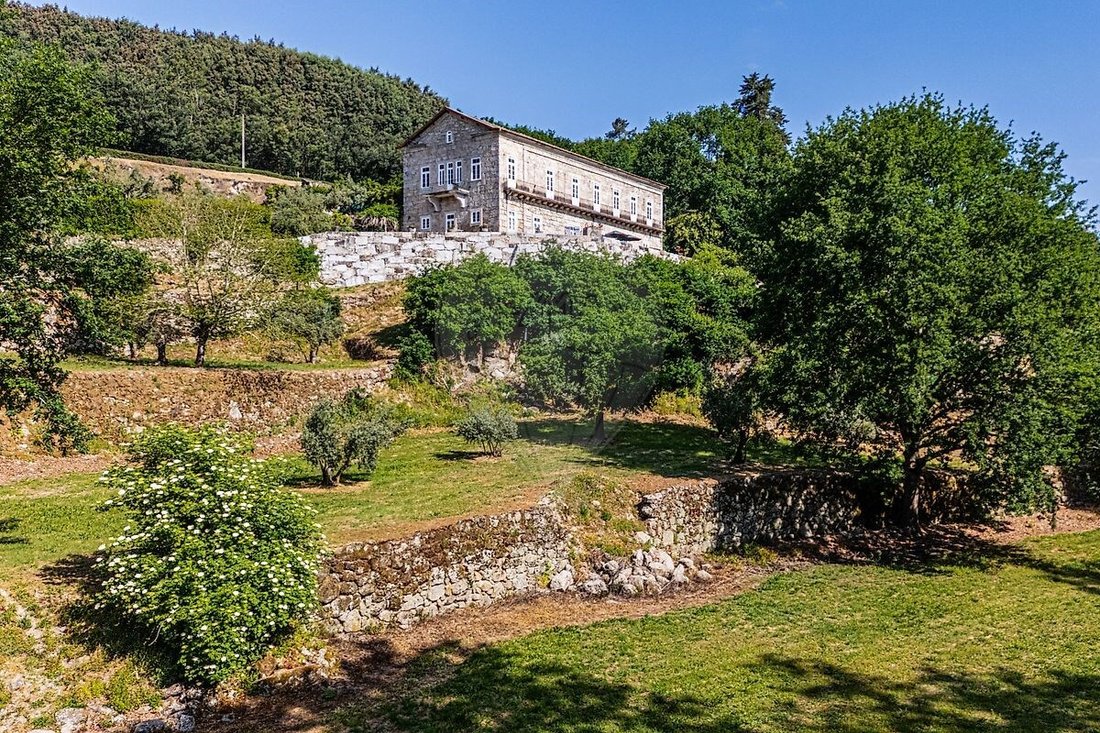 Farm Ranch in Parada de Gonta, Viseu District, Portugal 3 - 17843042