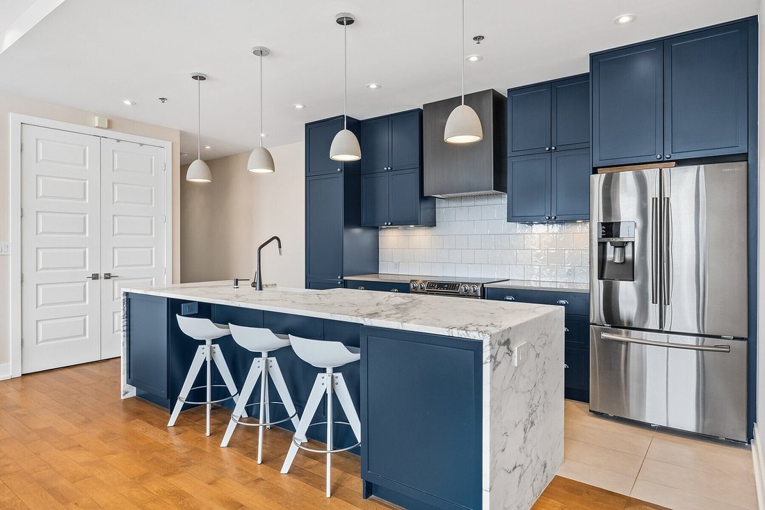 Condo in Montréal, Quebec, Canada 5 - 17843445