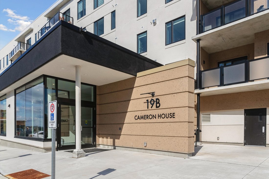 Condo in Kawartha Lakes, Ontario, Canada 5 - 17843241