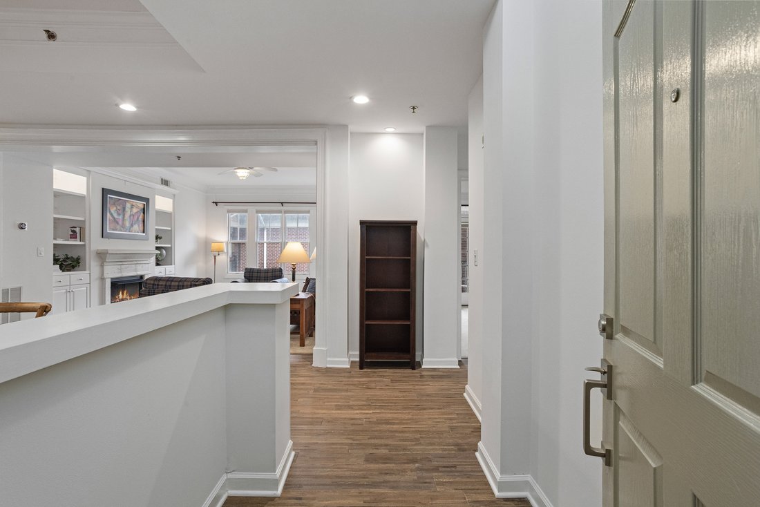 Condo in Atlanta, Georgia, United States 4 - 17843239