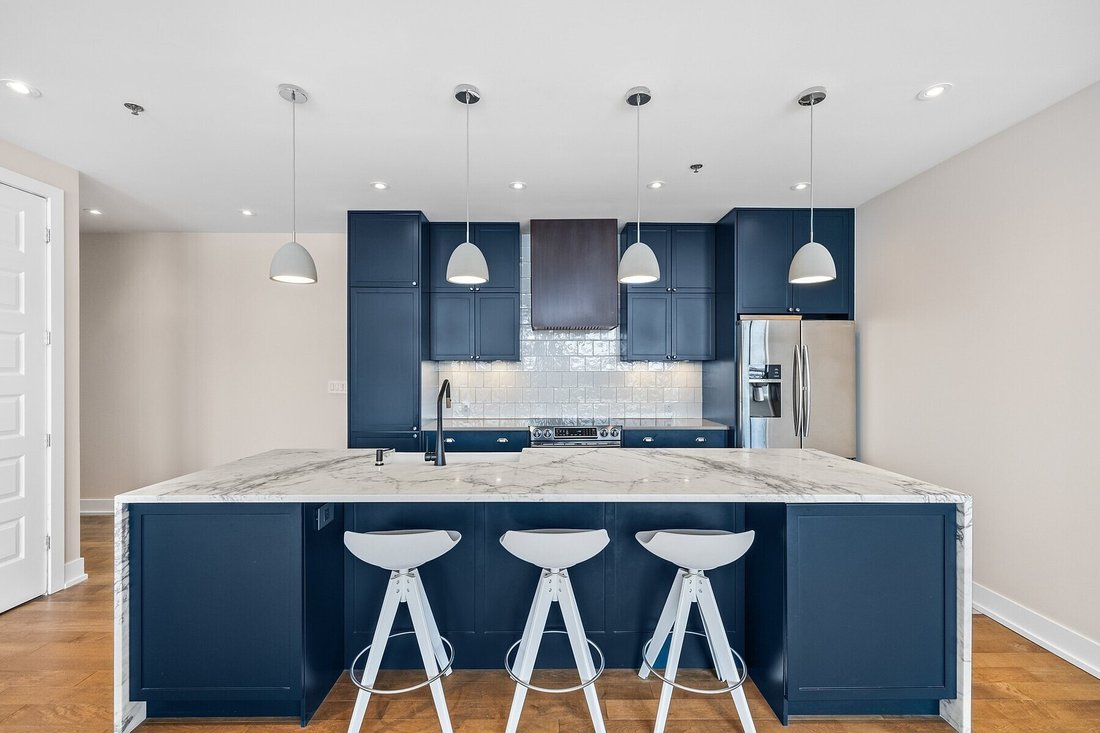 Condo in Montréal, Quebec, Canada 4 - 17843445