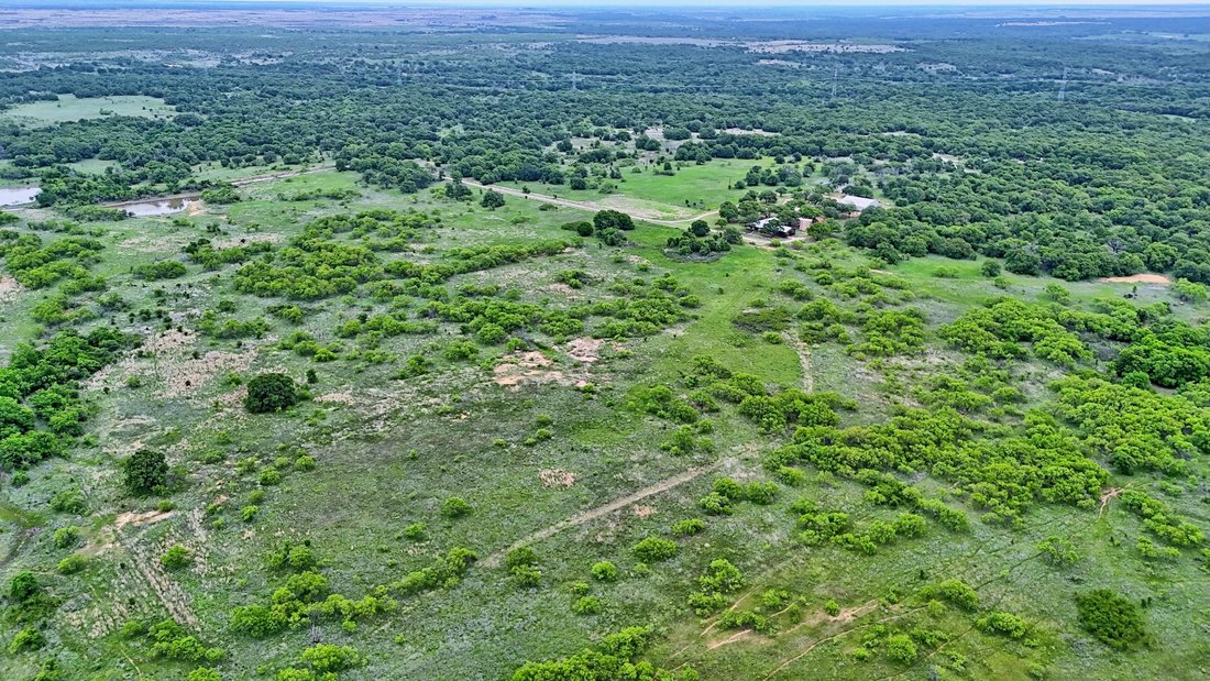 Farm Ranch in Henrietta, Texas, United States 2 - 17843218