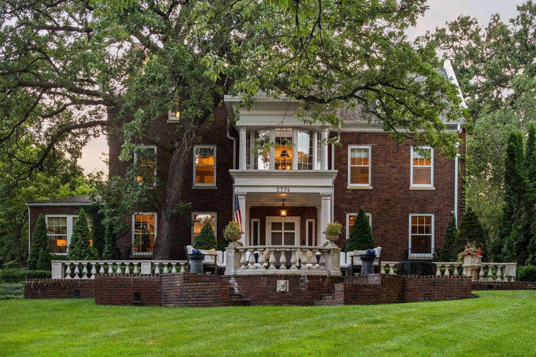 House in Minneapolis, Minnesota, United States 1 - 17463722