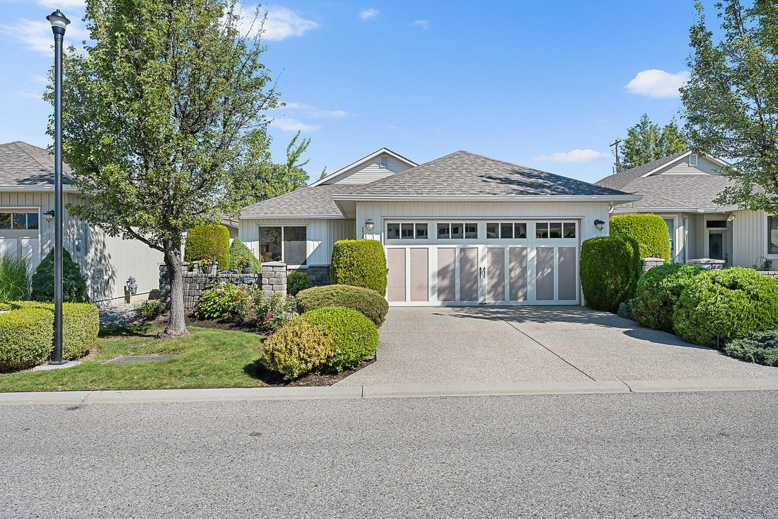 Condo in Kelowna, British Columbia, Canada 1 - 17843215