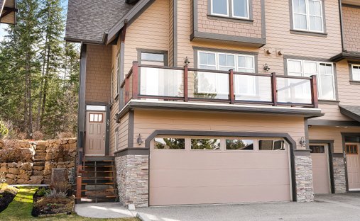 Townhouse in Vernon, British Columbia, Canada 1
