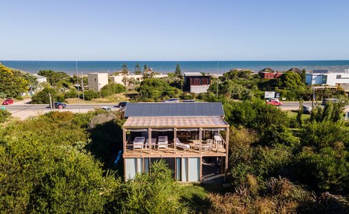House in Laguna Blanca, Maldonado Department, Uruguay 1