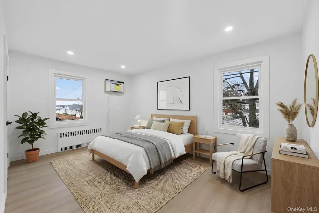 House in New York, New York, United States 5 - 17842940
