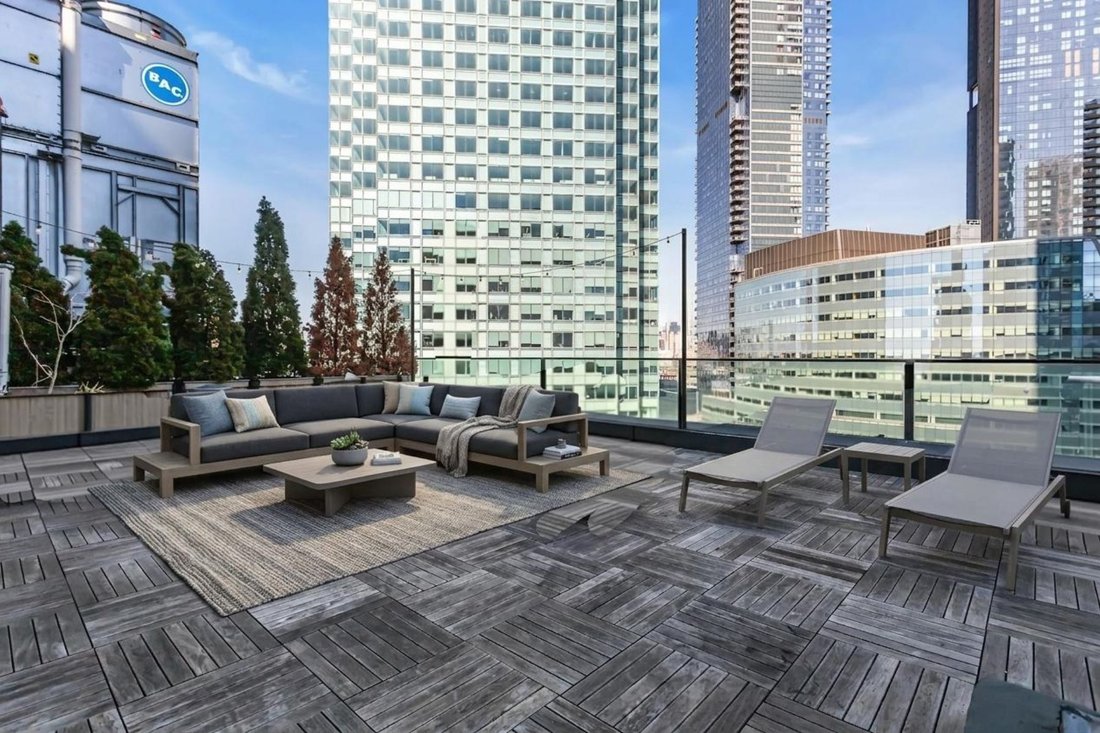 Condo in New York, New York, United States 4 - 17842957