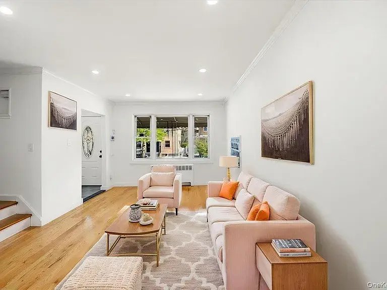 House in New York, New York, United States 2 - 17842936