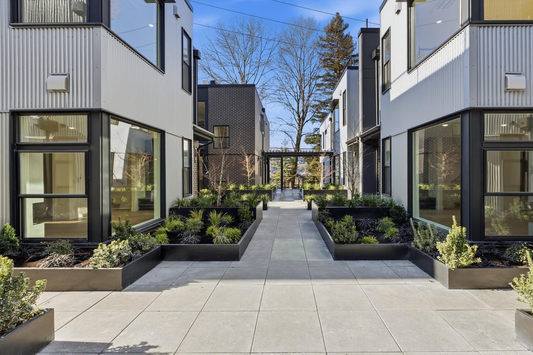 House in Seattle, Washington, United States 3 - 17843212
