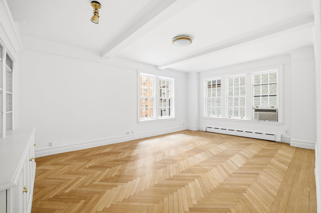 Co Op in New York, New York, United States 4 - 17843225