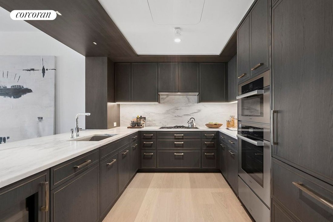 Condo in New York, New York, United States 3 - 17843427
