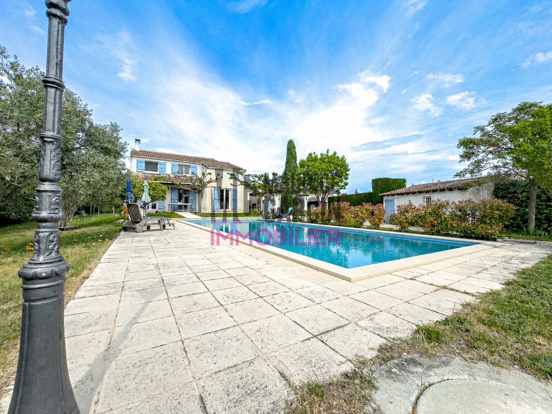 House in Loriol-du-Comtat, Provence-Alpes-Côte d'Azur, France 2 - 17849140