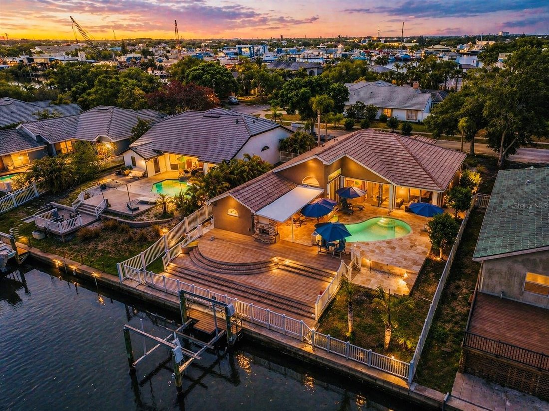House in Tarpon Springs, Florida, United States 2 - 17844123