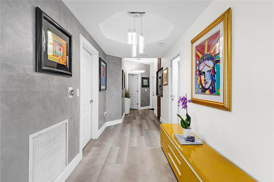 Condo in Doral, Florida, United States 5 - 17843939