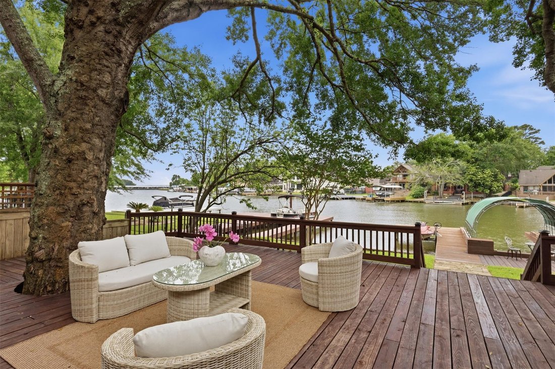 House in Willis, Texas, United States 1 - 17844174